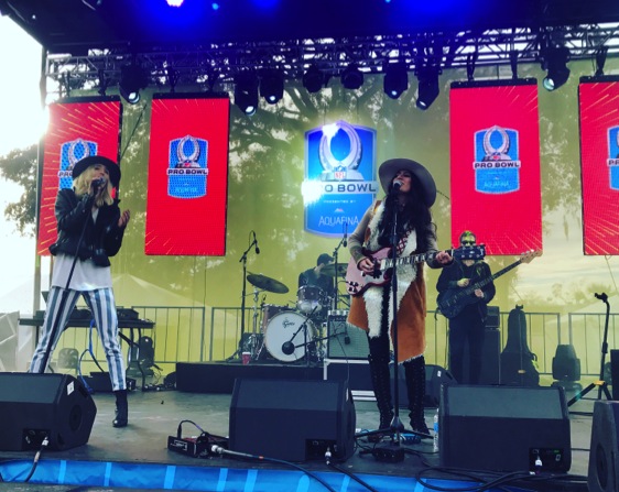 The Sisterhood Band ( Nashville ) 2017 NFL Pro Bowl - Game Day Fan Plaza Concert